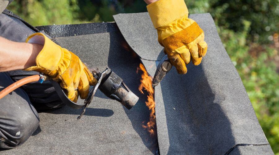 Professional flood damage restoration services in Maricao, PR